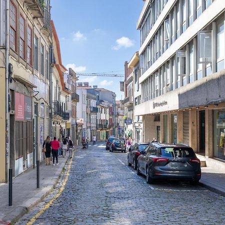 Downtown 2 Minutes By Walk To Center And Metro-Direct To Airpot T4 Leilighet Porto Eksteriør bilde