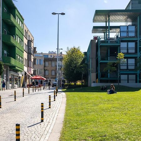 Downtown 2 Minutes By Walk To Center And Metro-Direct To Airpot T4 Leilighet Porto Eksteriør bilde