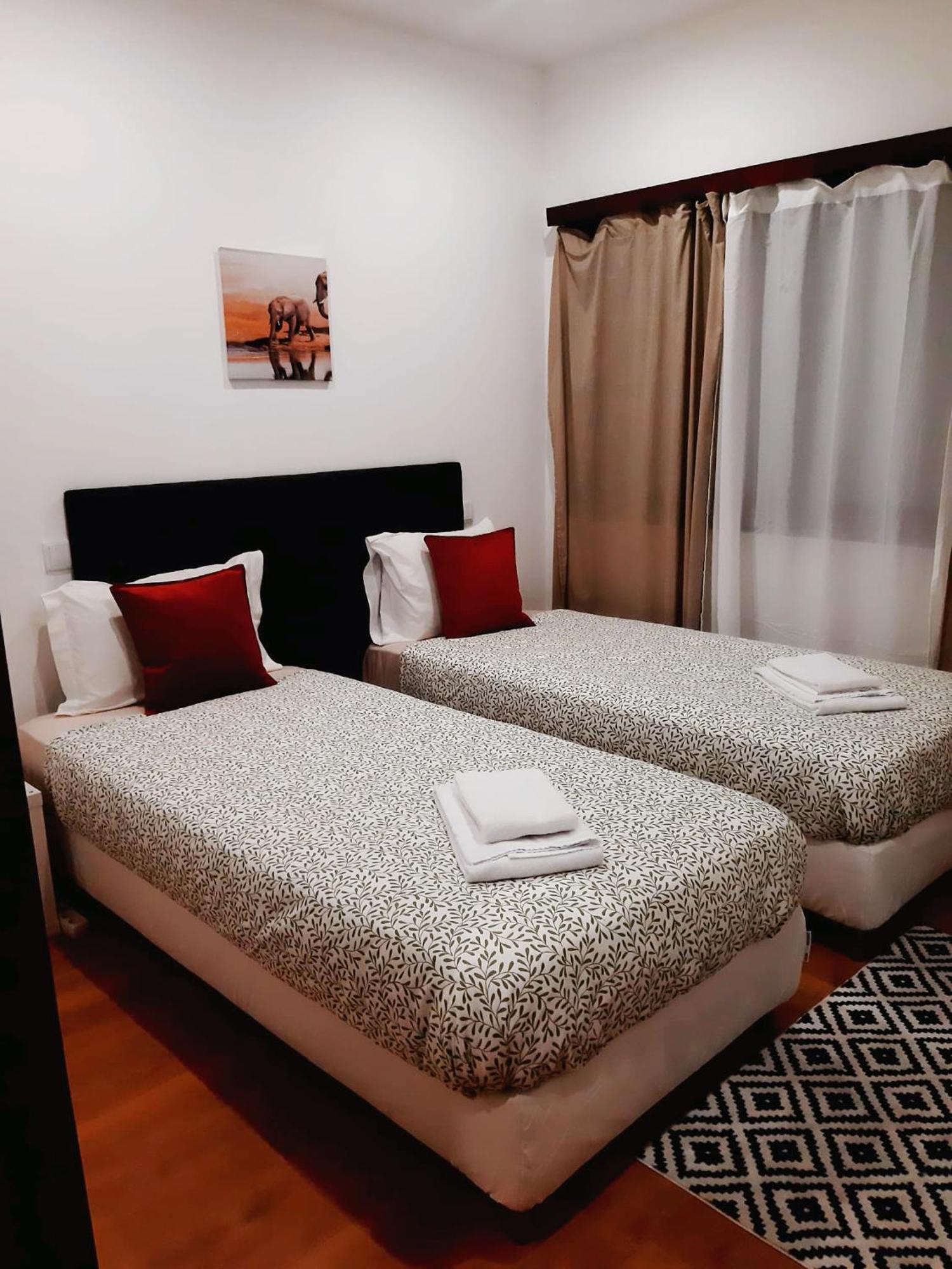 Downtown 2 Minutes By Walk To Center And Metro-Direct To Airpot T4 Leilighet Porto Eksteriør bilde